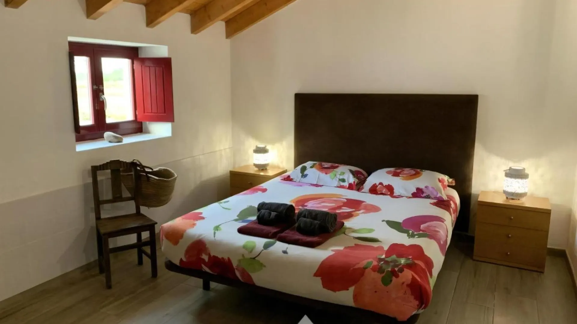 Niedliches Landhaus Nur 2Km Vom Strand Entfernt, Odeceixe Holiday home